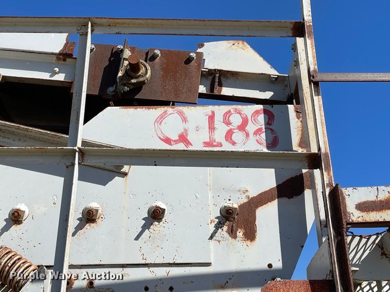 image for item OA9009 1960 Cedarapids Super 60  screen