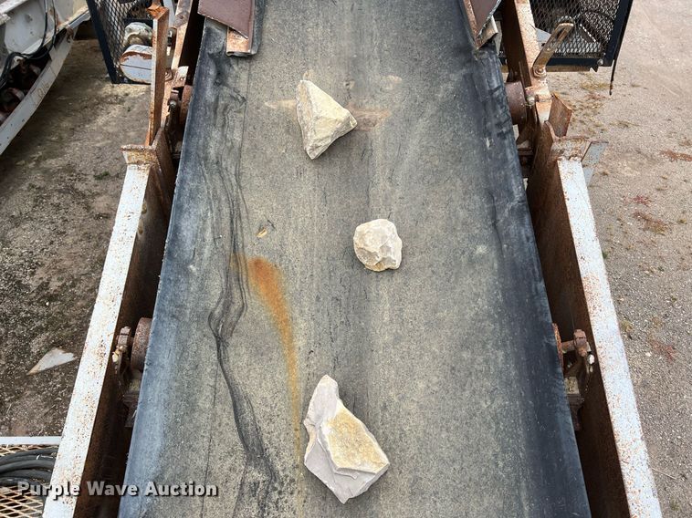 image for item OA9009 1960 Cedarapids Super 60  screen