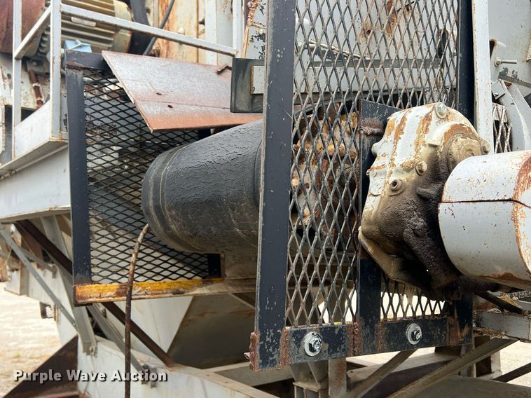 image for item OA9009 1960 Cedarapids Super 60  screen