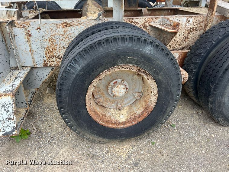 image for item OA9009 1960 Cedarapids Super 60  screen