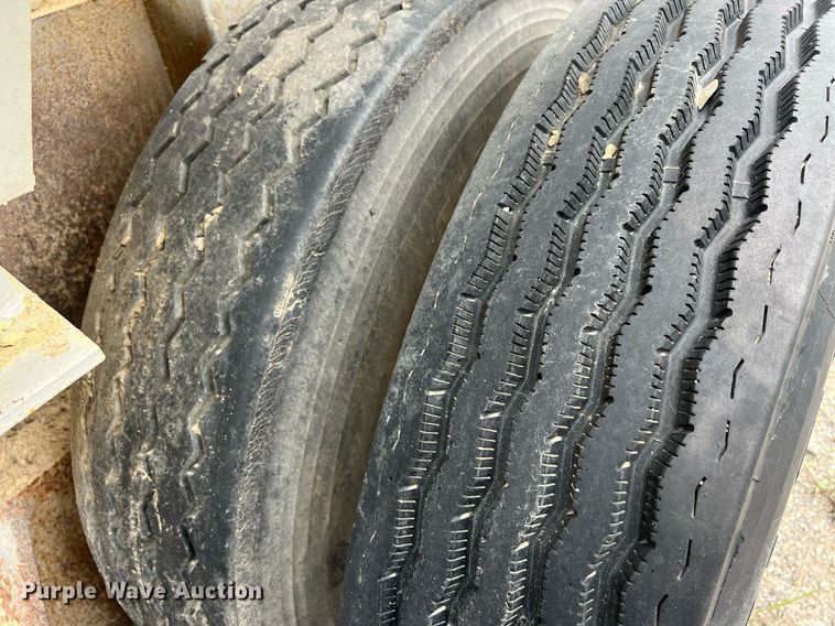 image for item OA9009 1960 Cedarapids Super 60  screen