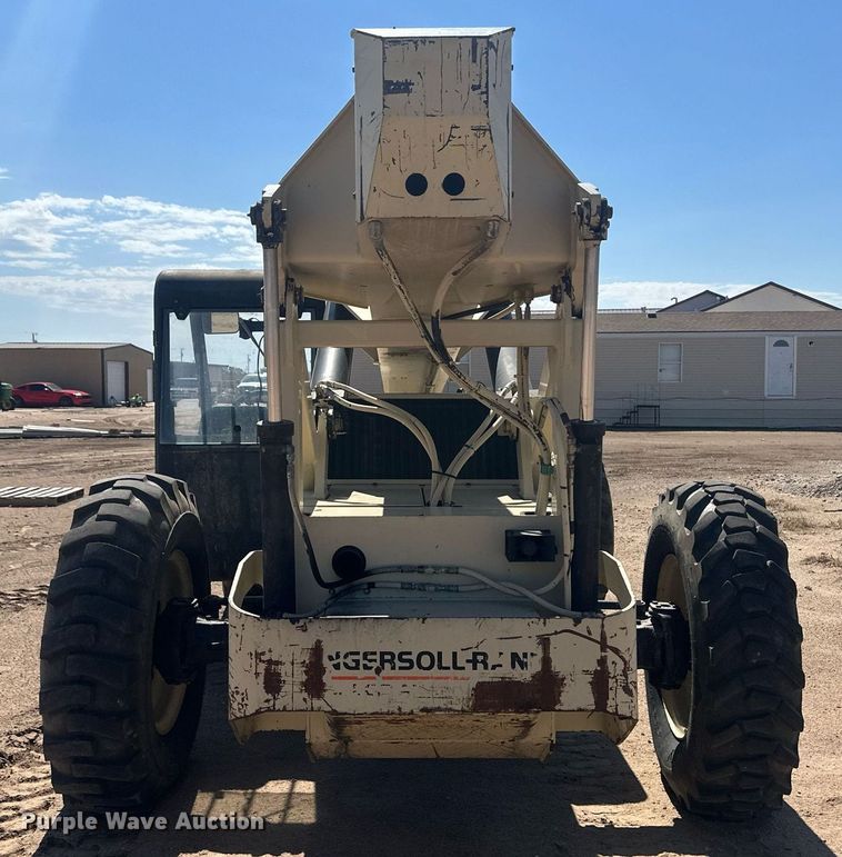 image for item OC9515 Ingersoll Rand VR-843  telehandler