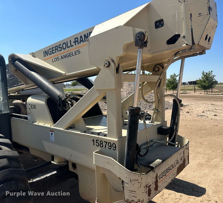 image for item OC9515 Ingersoll Rand VR-843  telehandler