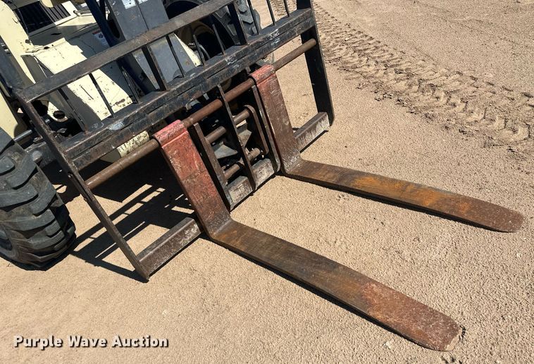 image for item OC9515 Ingersoll Rand VR-843  telehandler