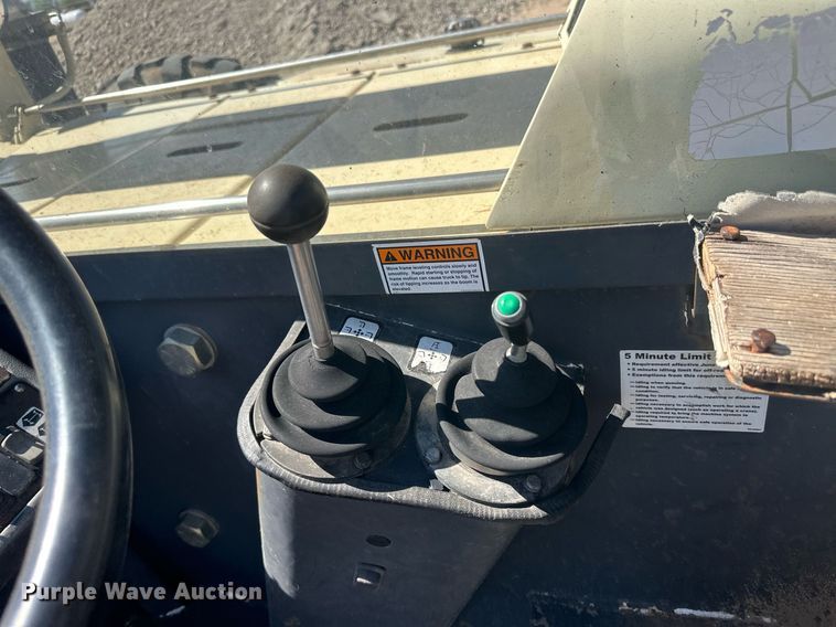 image for item OC9515 Ingersoll Rand VR-843  telehandler