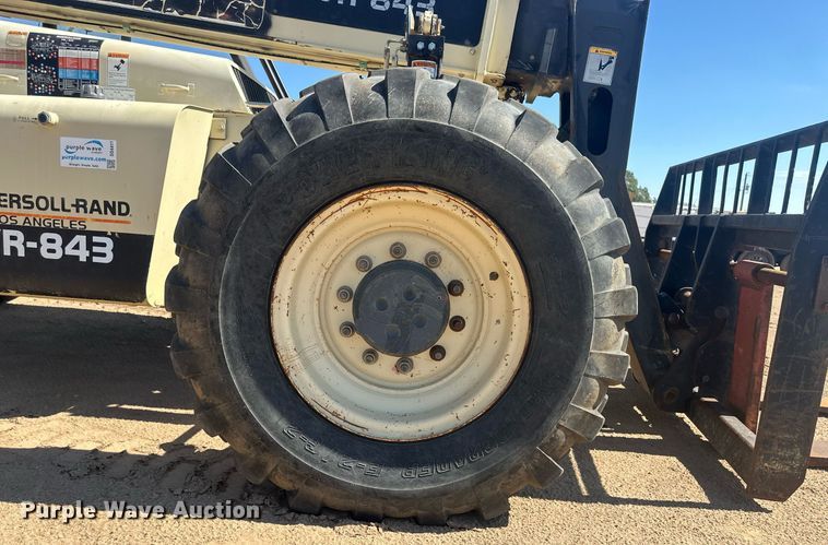 image for item OC9515 Ingersoll Rand VR-843  telehandler