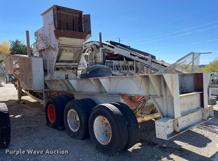 image for item OC9555 1975 Universal 4555 Impact Master crusher