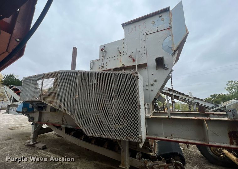 image for item OC9555 1975 Universal 4555 Impact Master crusher