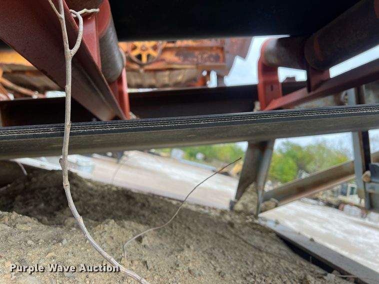 image for item OC9555 1975 Universal 4555 Impact Master crusher