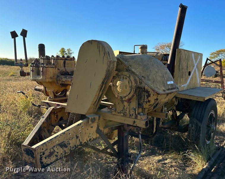 image for item OF9093 Caterpillar  oilfield pump