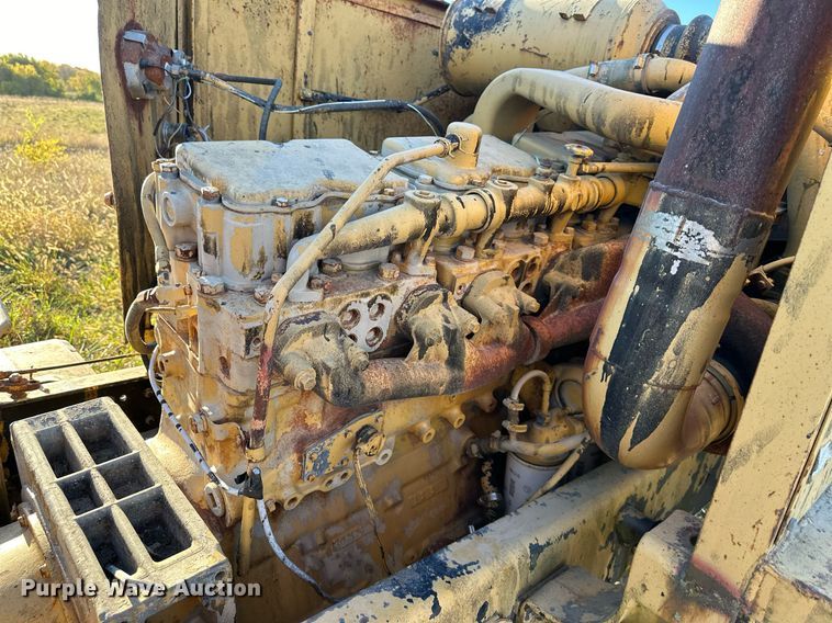 image for item OF9093 Caterpillar  oilfield pump