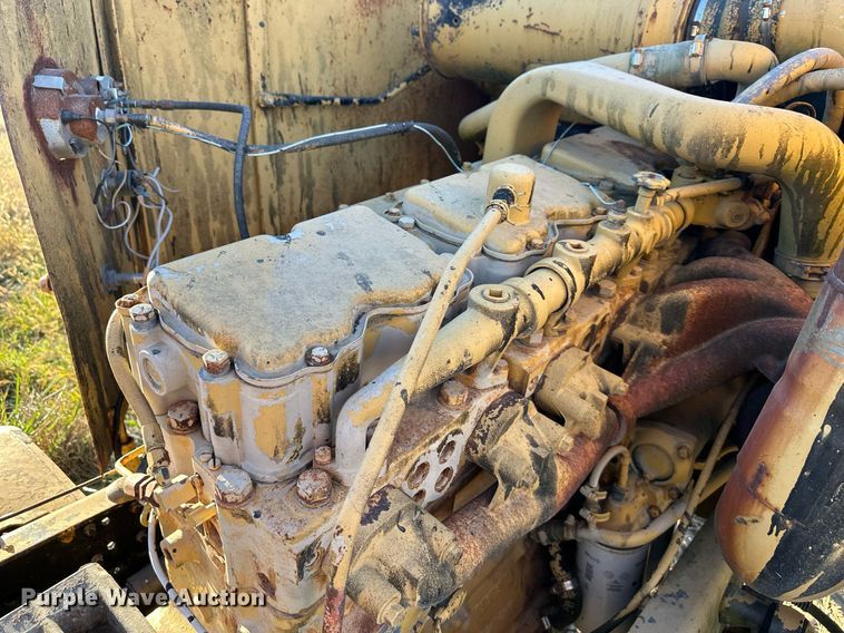 image for item OF9093 Caterpillar  oilfield pump