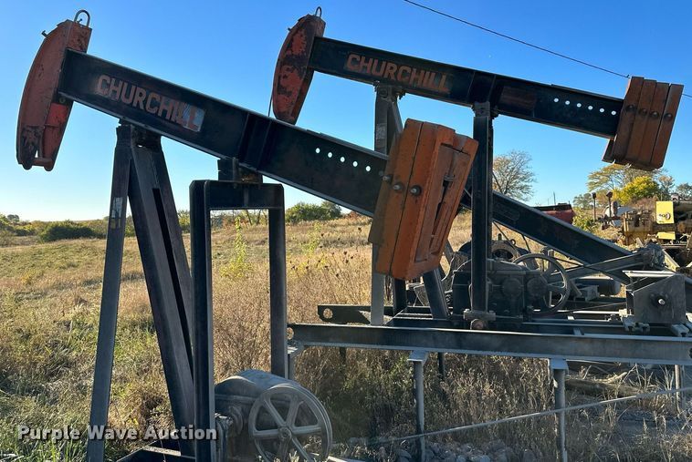 image for item OF9095 (5) Oilfield pump jacks