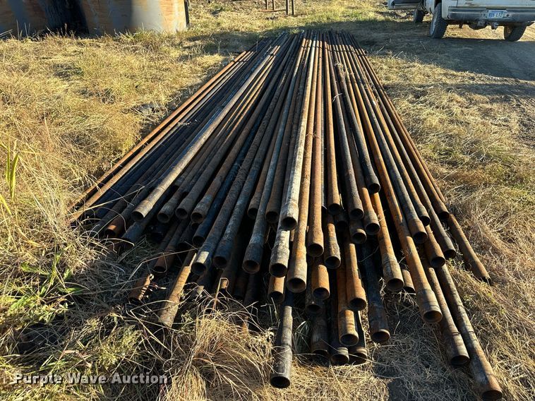 image for item OF9098 Approximately 100 oilfield pipes