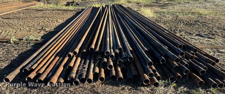 image for item OF9099 Approximately 100 oilfield pipe