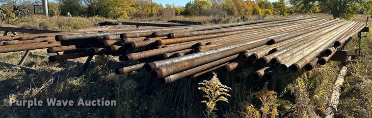 image for item OF9103 Approximately 150 oilfield pipe