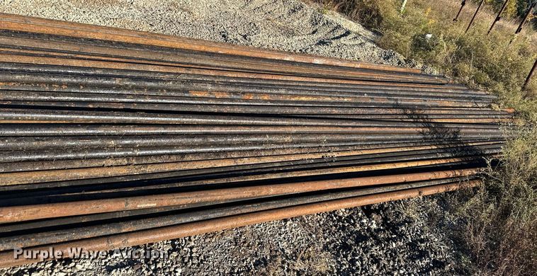 image for item OF9104 Approximately 100 oilfield pipe
