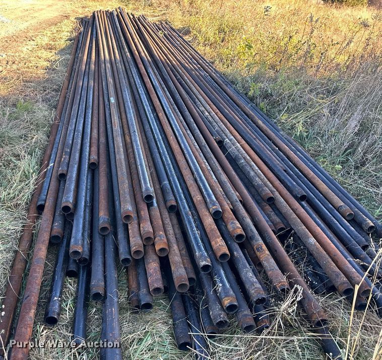 image for item OF9105 Approximately 100 oilfield pipe
