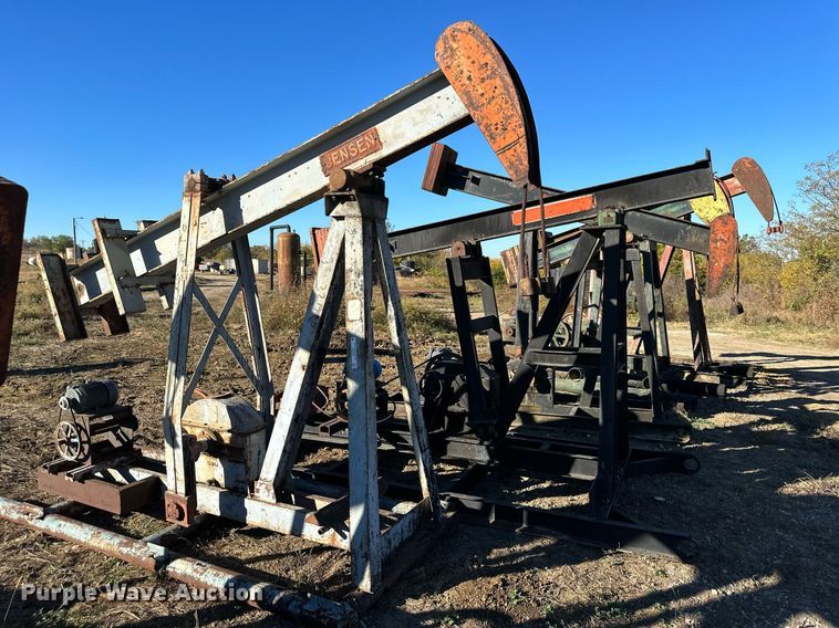 image for item OF9107 (5) oilfield pump jacks