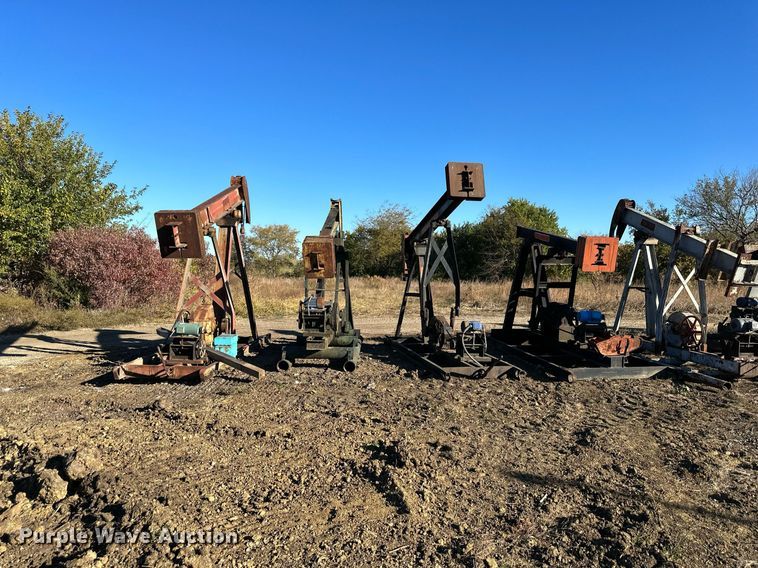 image for item OF9107 (5) oilfield pump jacks
