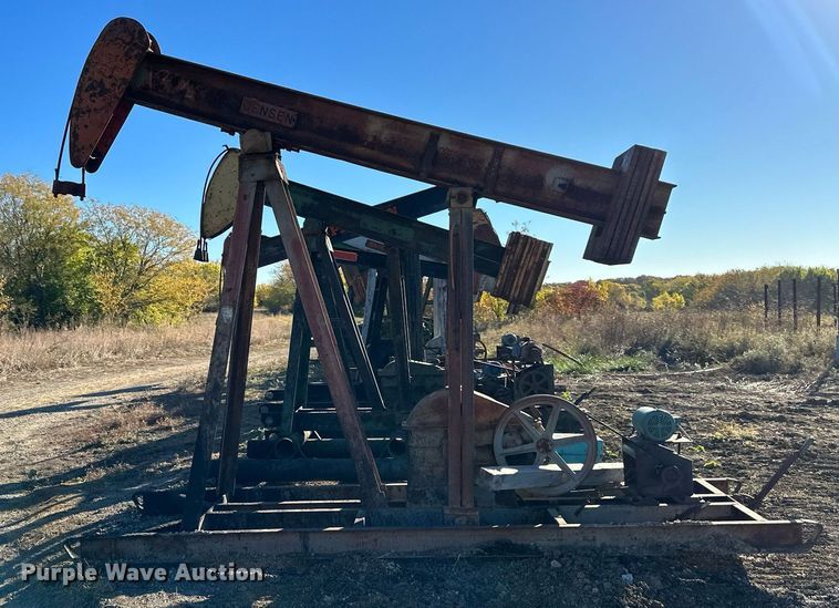 image for item OF9107 (5) oilfield pump jacks