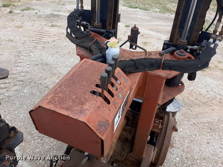 image for item OF9518 2000 Ditch Witch JT4020  directional boring unit