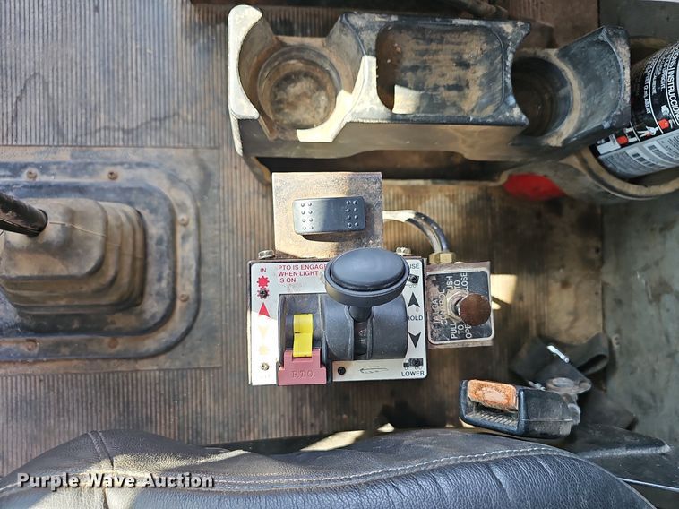 image for item OG9475 1996 Peterbilt 378  dump truck