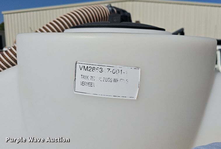 image for item OG9476 1992 International 9400  fluid mix truck