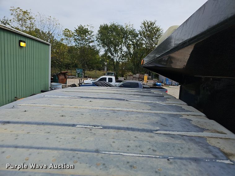 image for item OG9489 2005 International 7400  dump truck