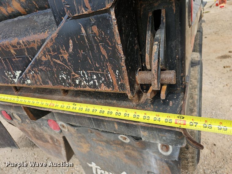 image for item OG9489 2005 International 7400  dump truck