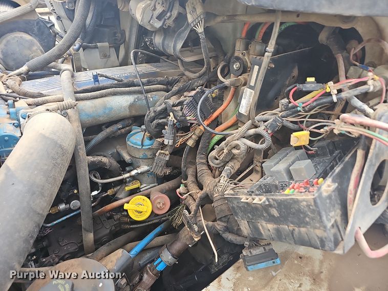 image for item OG9489 2005 International 7400  dump truck