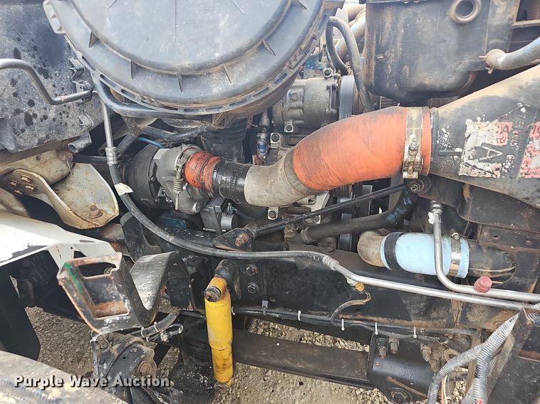 image for item OG9489 2005 International 7400  dump truck