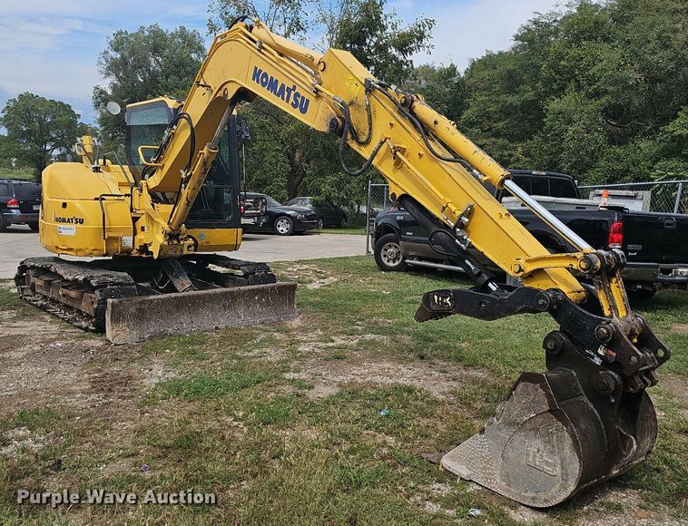 image for item OG9490 2017 Komatsu PC88MR-10  mini excavator