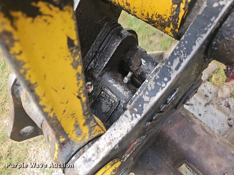 image for item OG9490 2017 Komatsu PC88MR-10  mini excavator