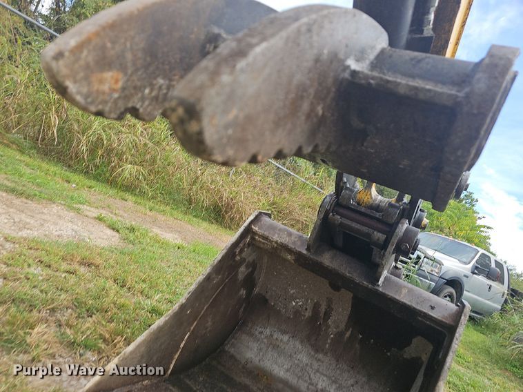 image for item OG9490 2017 Komatsu PC88MR-10  mini excavator