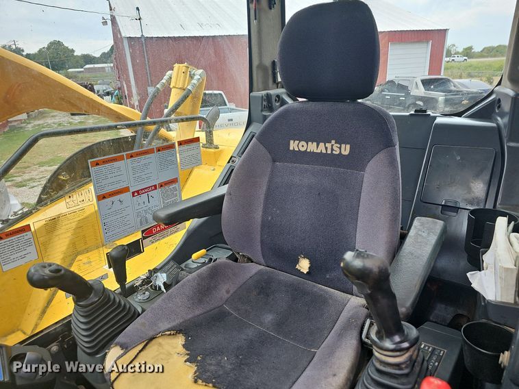image for item OG9490 2017 Komatsu PC88MR-10  mini excavator