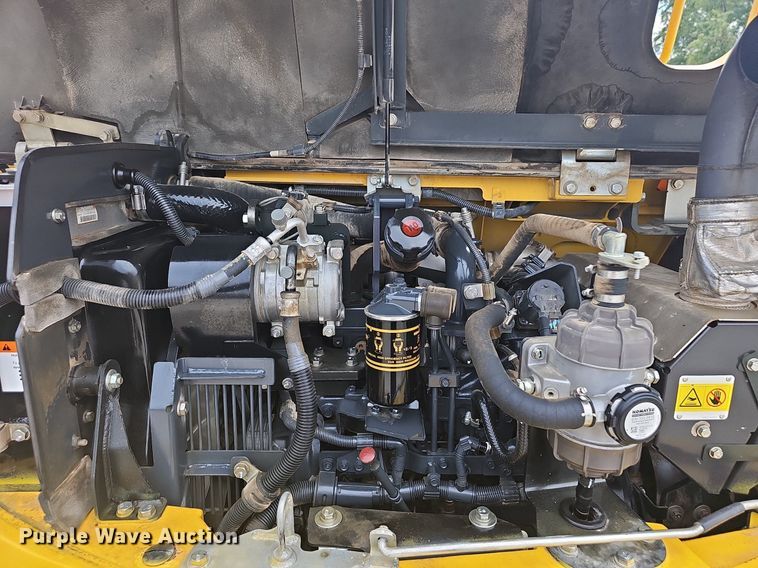 image for item OG9490 2017 Komatsu PC88MR-10  mini excavator