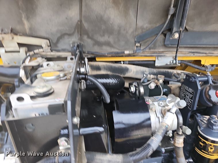 image for item OG9490 2017 Komatsu PC88MR-10  mini excavator