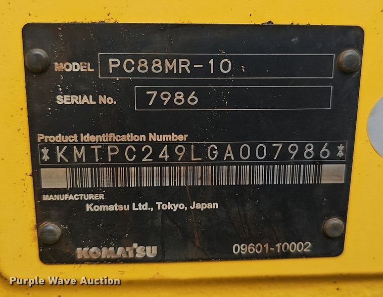 image for item OG9490 2017 Komatsu PC88MR-10  mini excavator