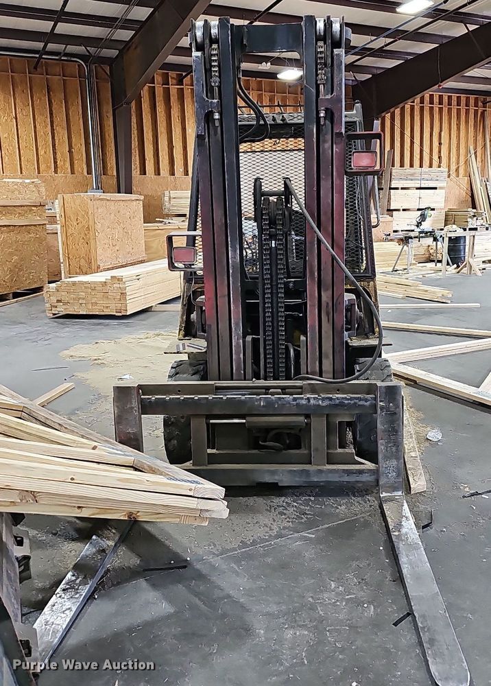 image for item OG9499 Hyster H80XL2  forklift