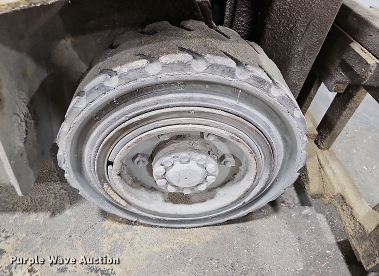 image for item OG9499 Hyster H80XL2  forklift