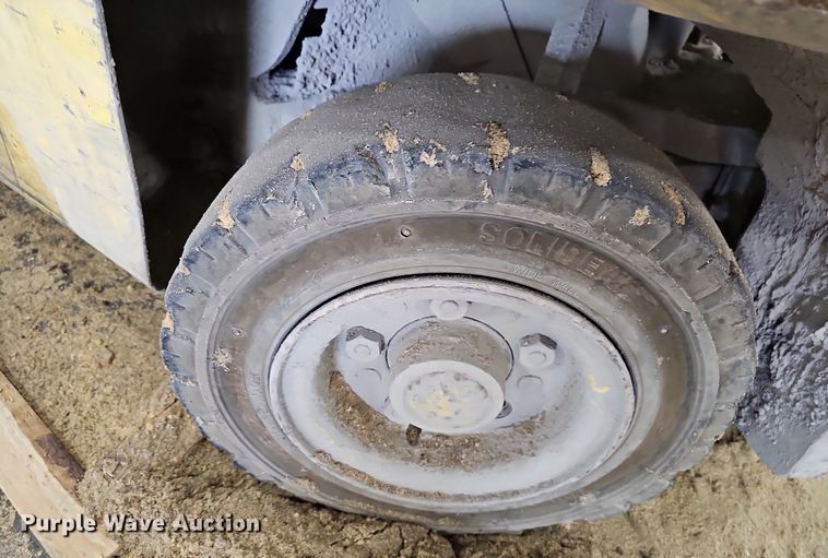 image for item OG9499 Hyster H80XL2  forklift