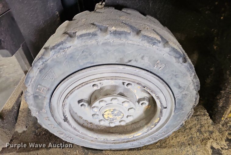 image for item OG9499 Hyster H80XL2  forklift