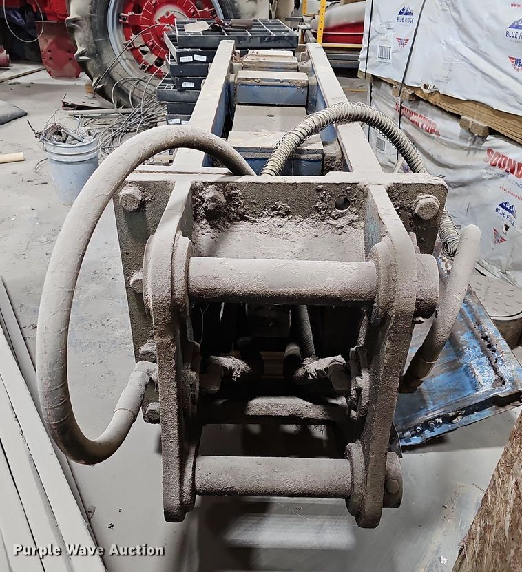 image for item OG9502 Okada OKB319  hydraulic breaker