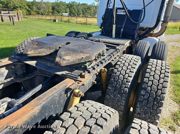 image for item OG9515 1993 Mack CH613  semi truck