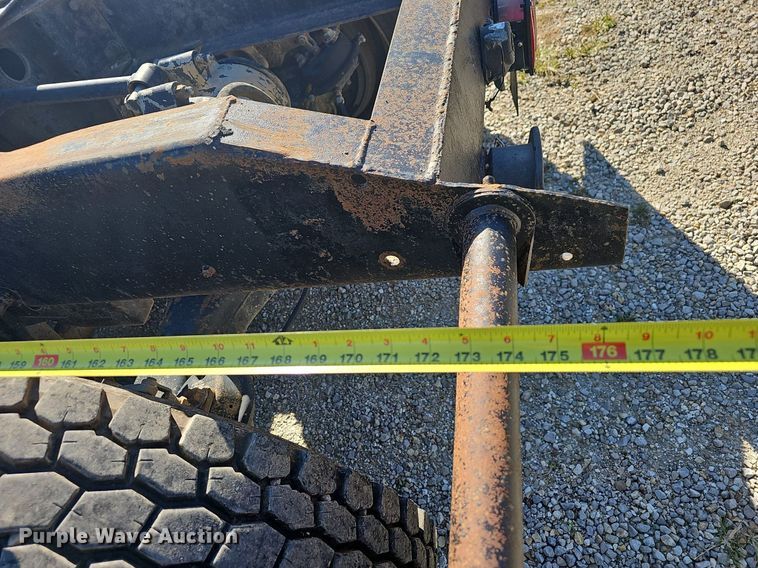 image for item OG9515 1993 Mack CH613  semi truck