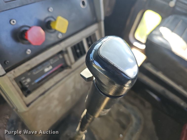 image for item OG9515 1993 Mack CH613  semi truck