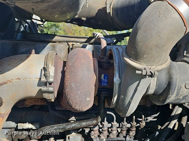 image for item OG9515 1993 Mack CH613  semi truck