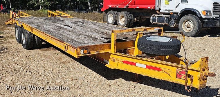 image for item OG9519 1994 CZ Engineering CZ18K  flatbed trailer