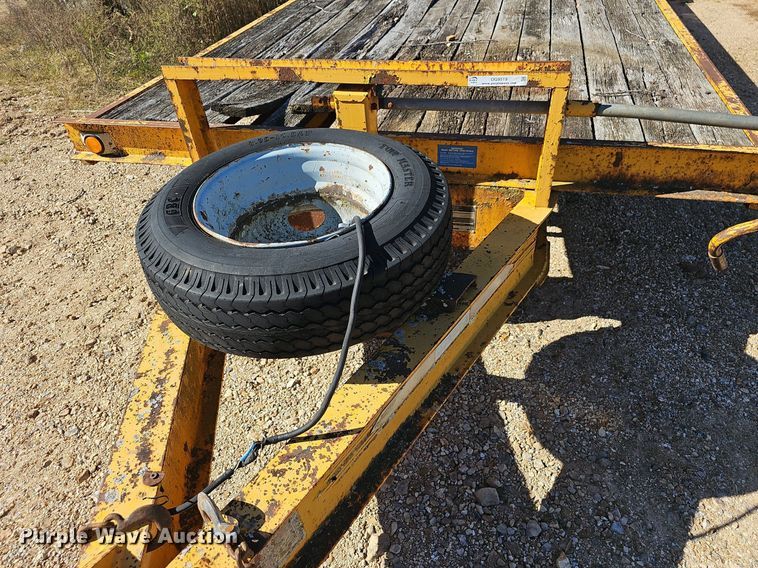 image for item OG9519 1994 CZ Engineering CZ18K  flatbed trailer